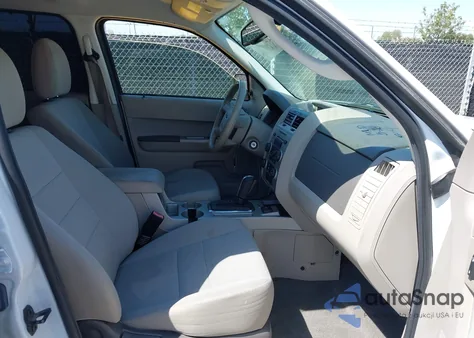 2012 Ford Escape Hybrid из США, поврежденный, VIN 1FMCU4K33CKB33212